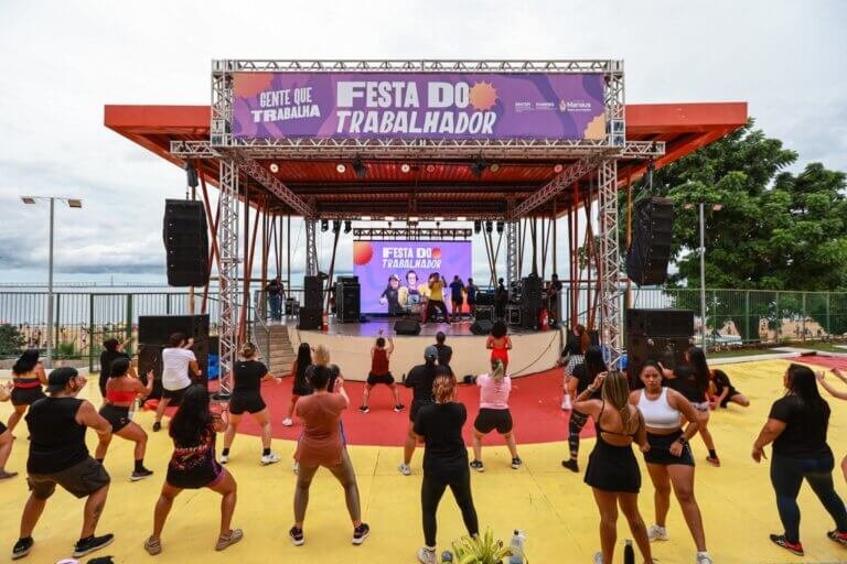 Festa do Trabalhador na Ponta Negra reúne público e fortalece empreendedorismo em Manaus